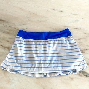 Lulu lemon skort - size 8